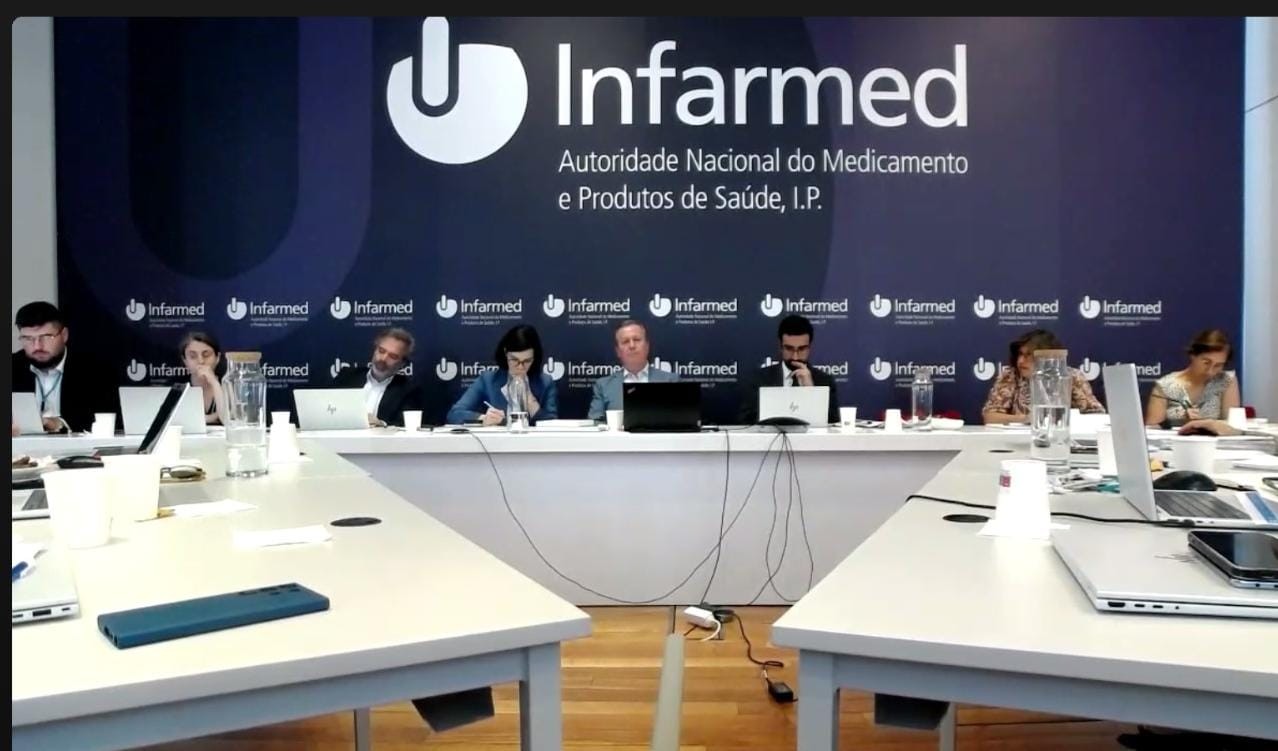 Dirigentes do INFARMED fazem balanço do semestre