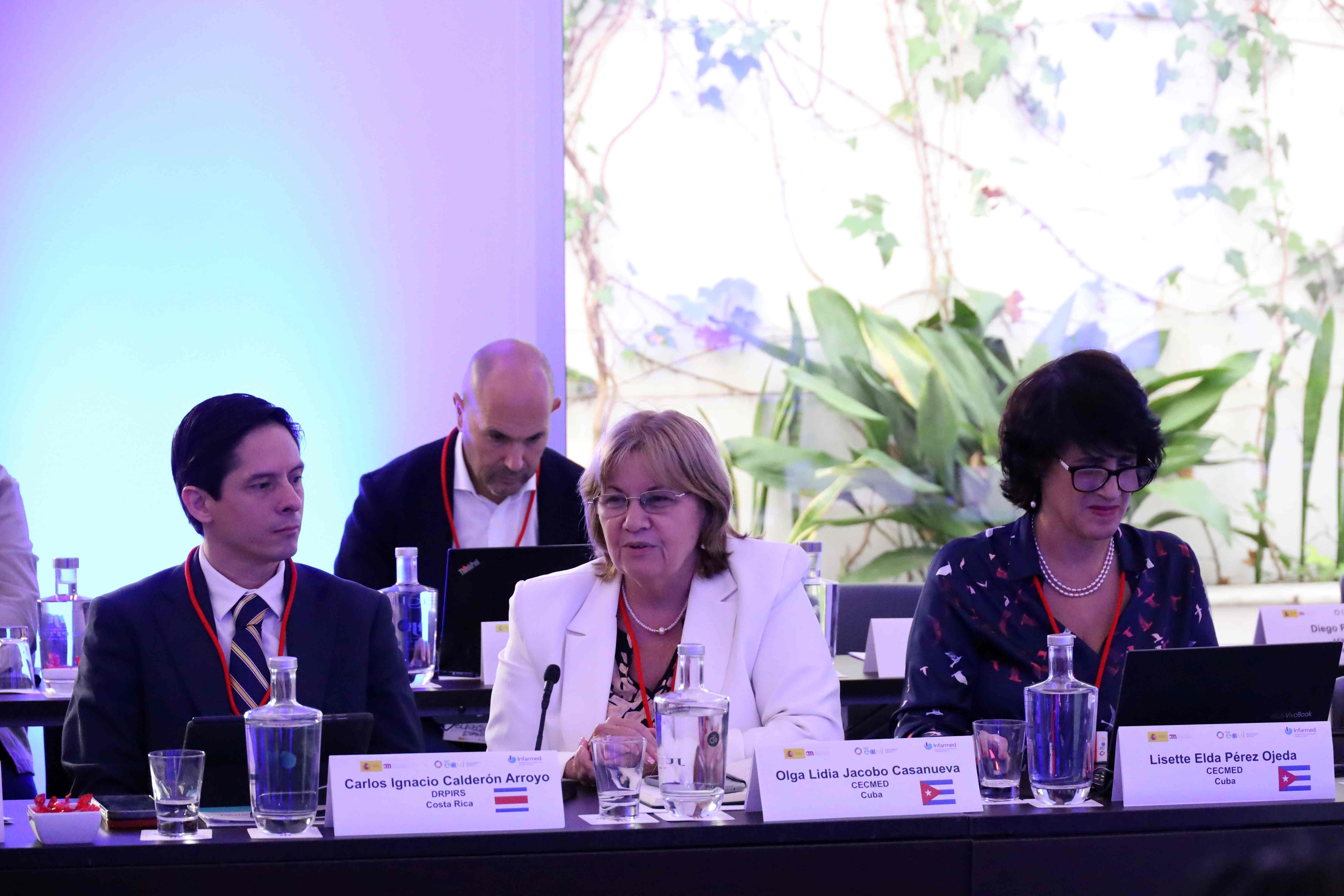 Delegação cubana durante o encontro EAMI