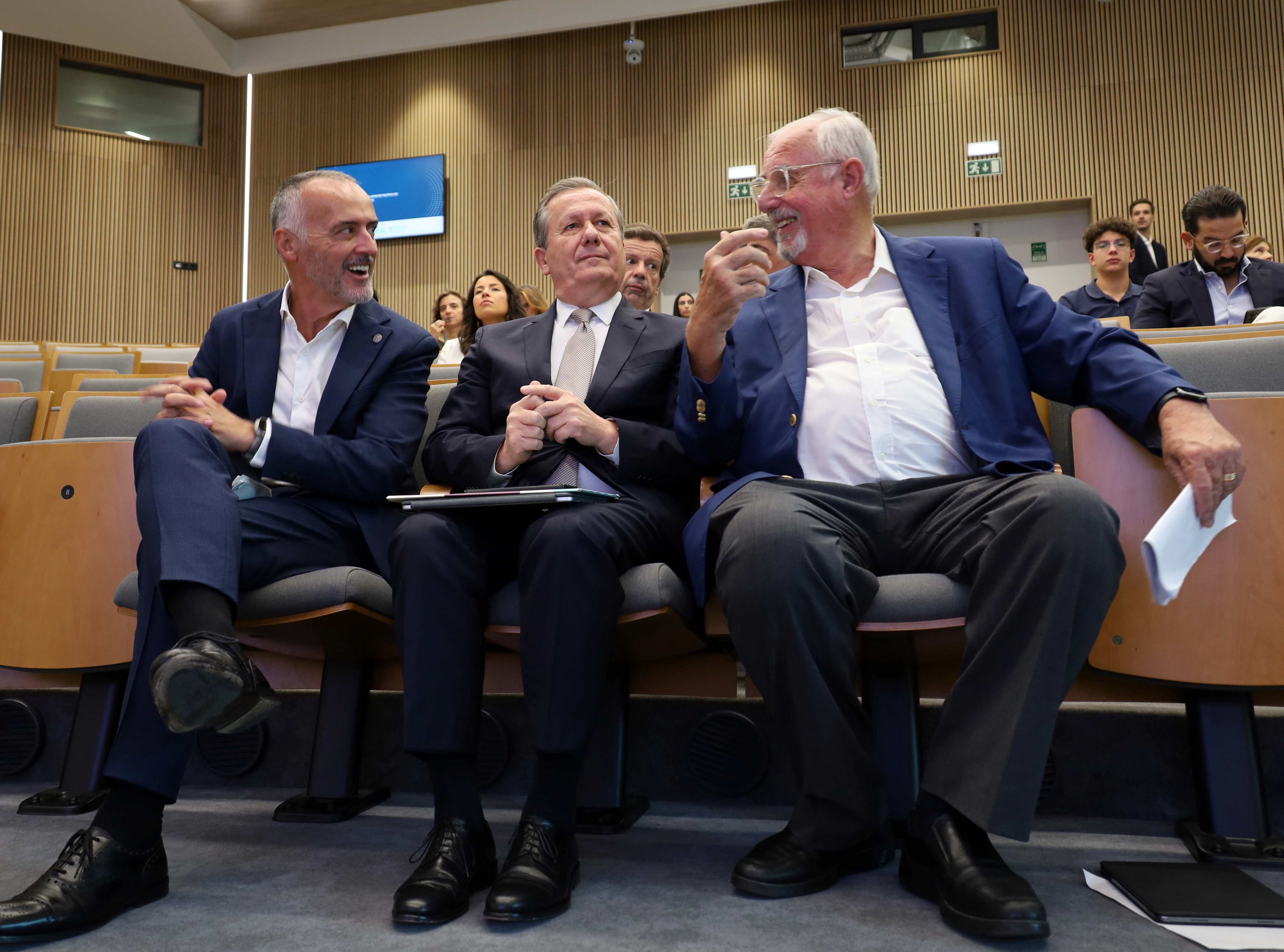 Helder Mota Filipe, Rui Santos Ivo e José Aranda da Silva no evento da APJF