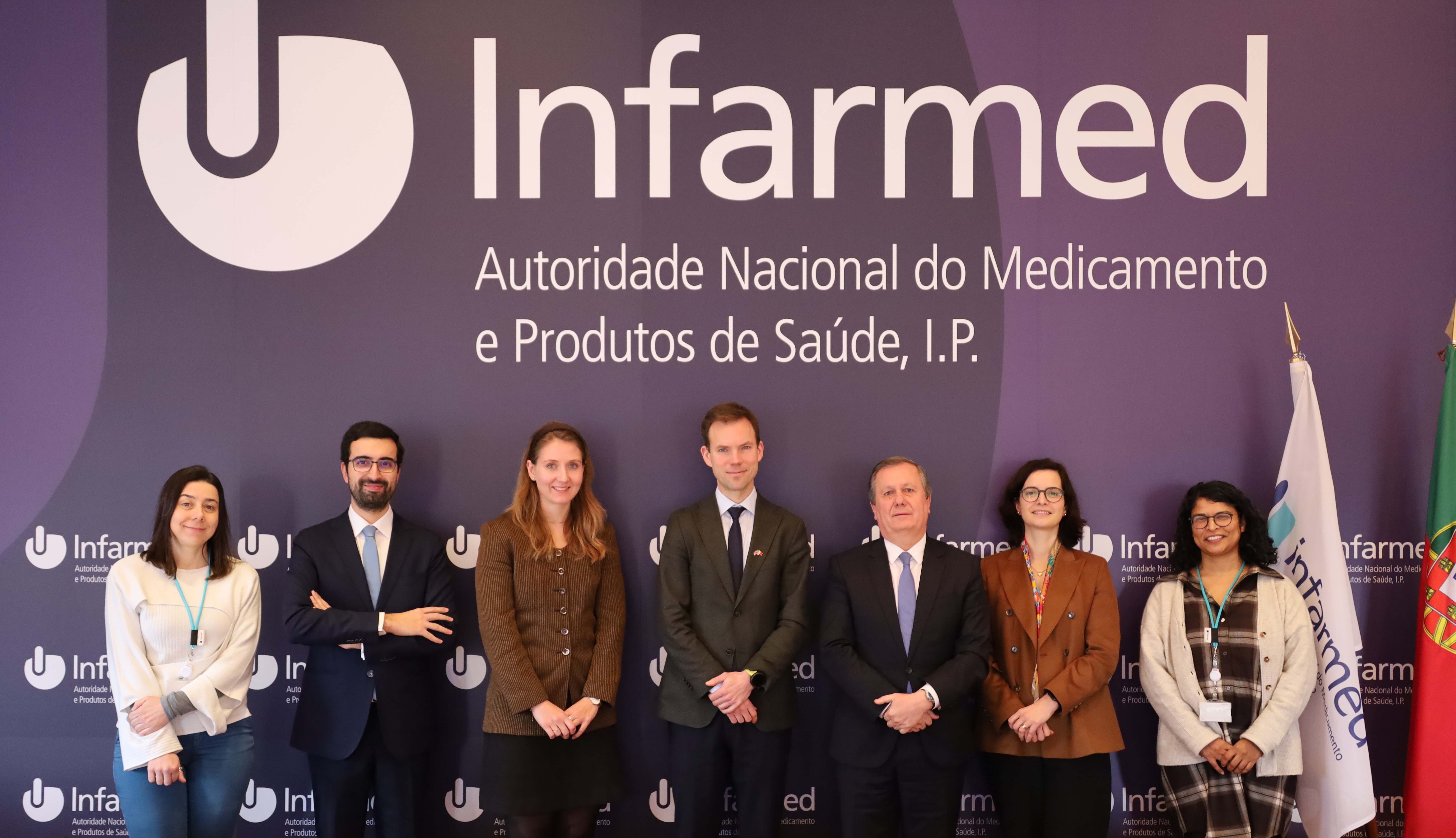 Infarmed e congénere norueguesa aprofundam cooperação estratégica