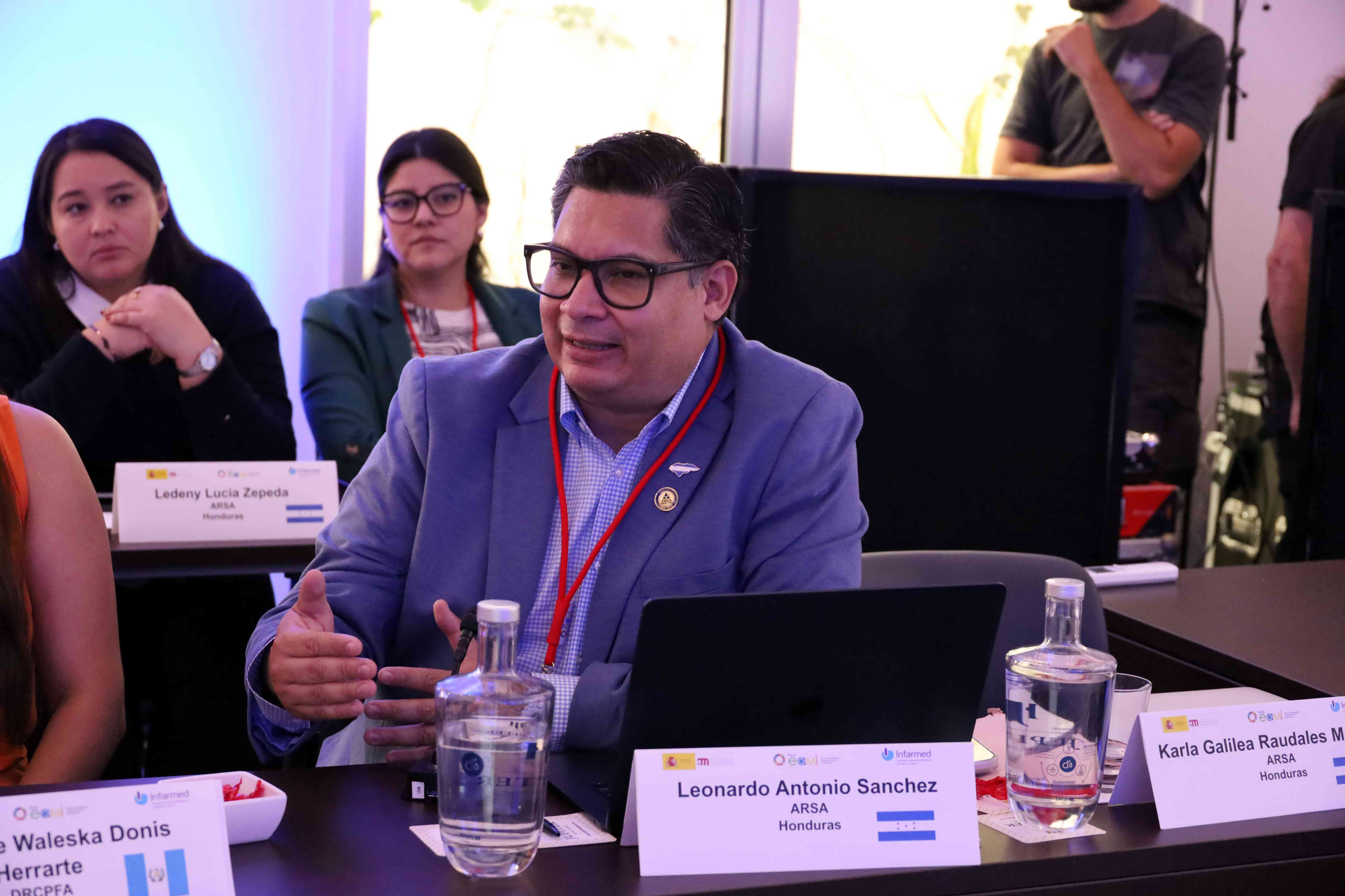 Leonardo Sanchez, das Honduras, durante o encontro da rede EAMI