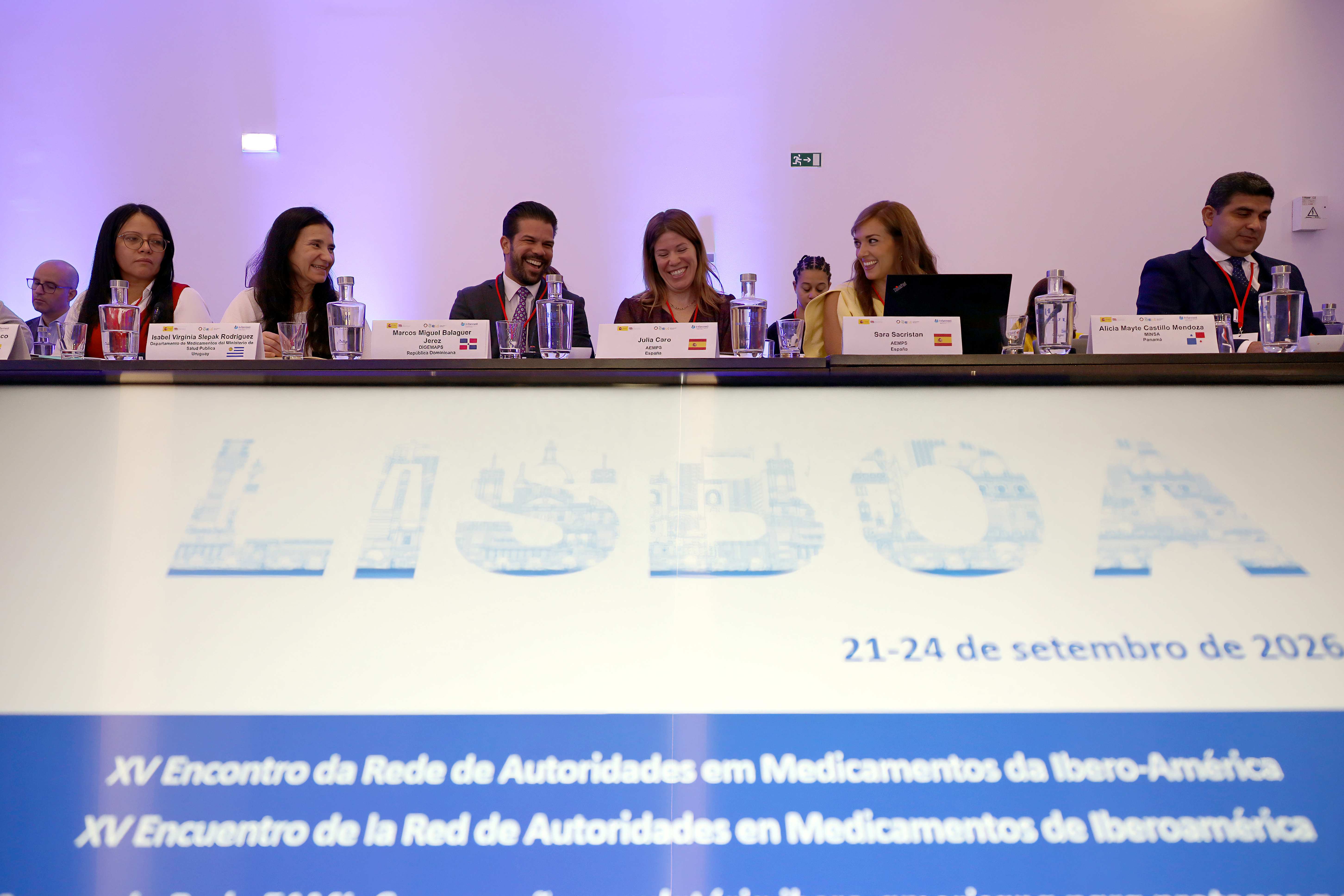 Membros da rede EAMI durante uma das sessões do encontro em Lisboa