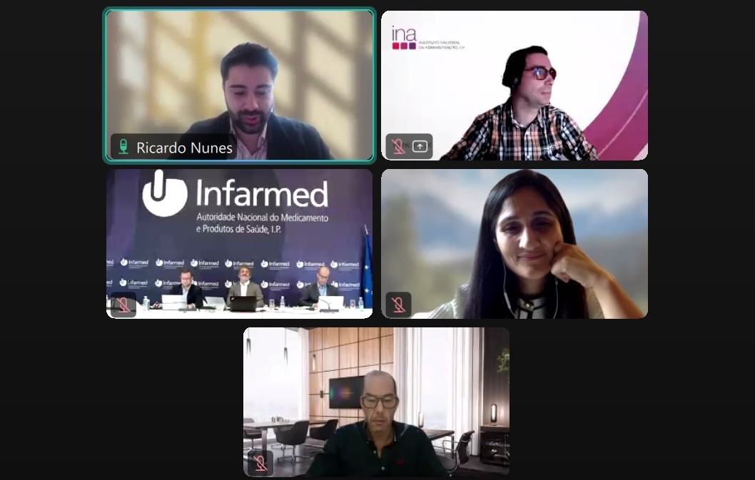 Painel de participantes na Manhã Transformativa de 31 de outubro de 2025