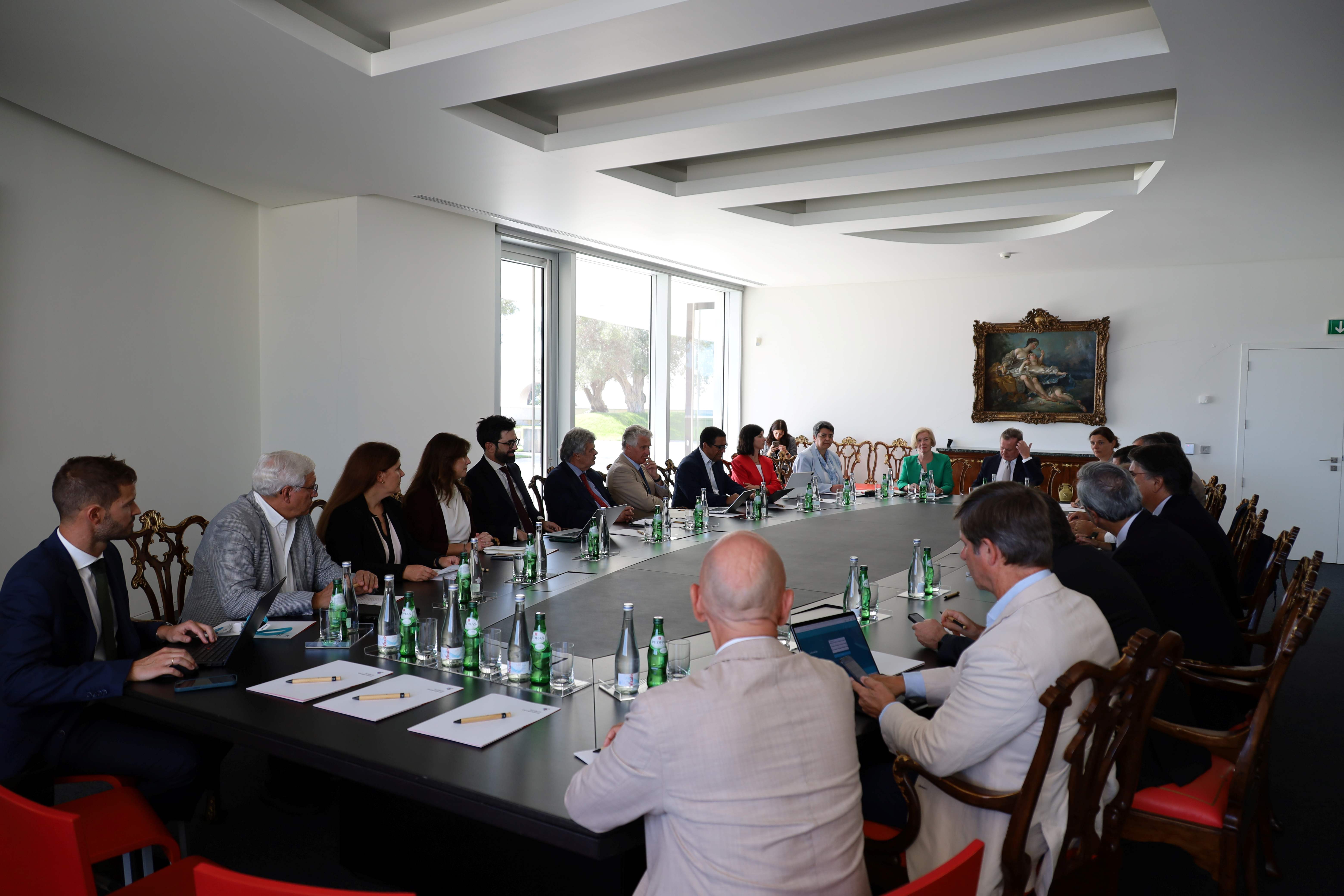 Reunião com entidades na Fundação Champalimaud